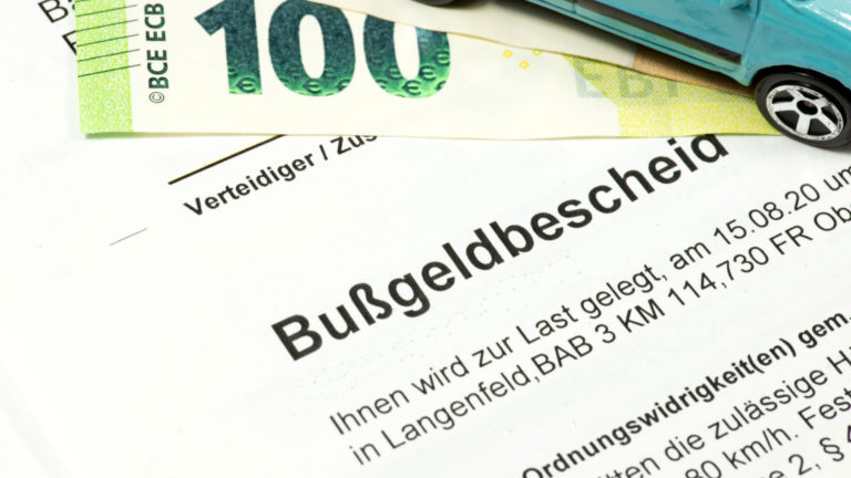 Bußgeld bitte! Bußgeld!