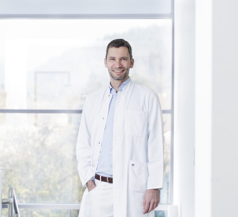 Höchste Qualitätsstandards in der Prostatakrebsbehandlung: DKG zertifiziert Loretto-Krankenhaus